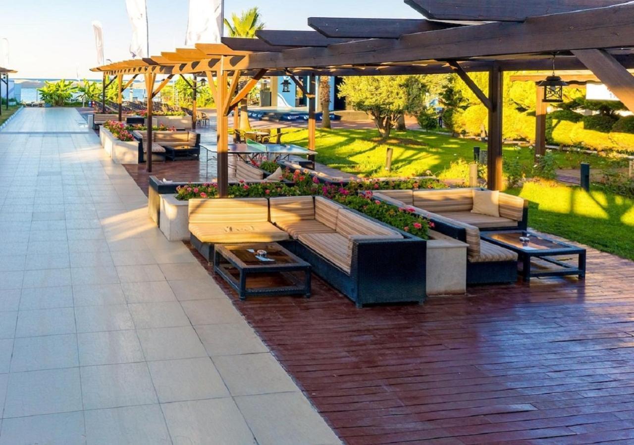 Armas Life Belek Hotel Exterior photo