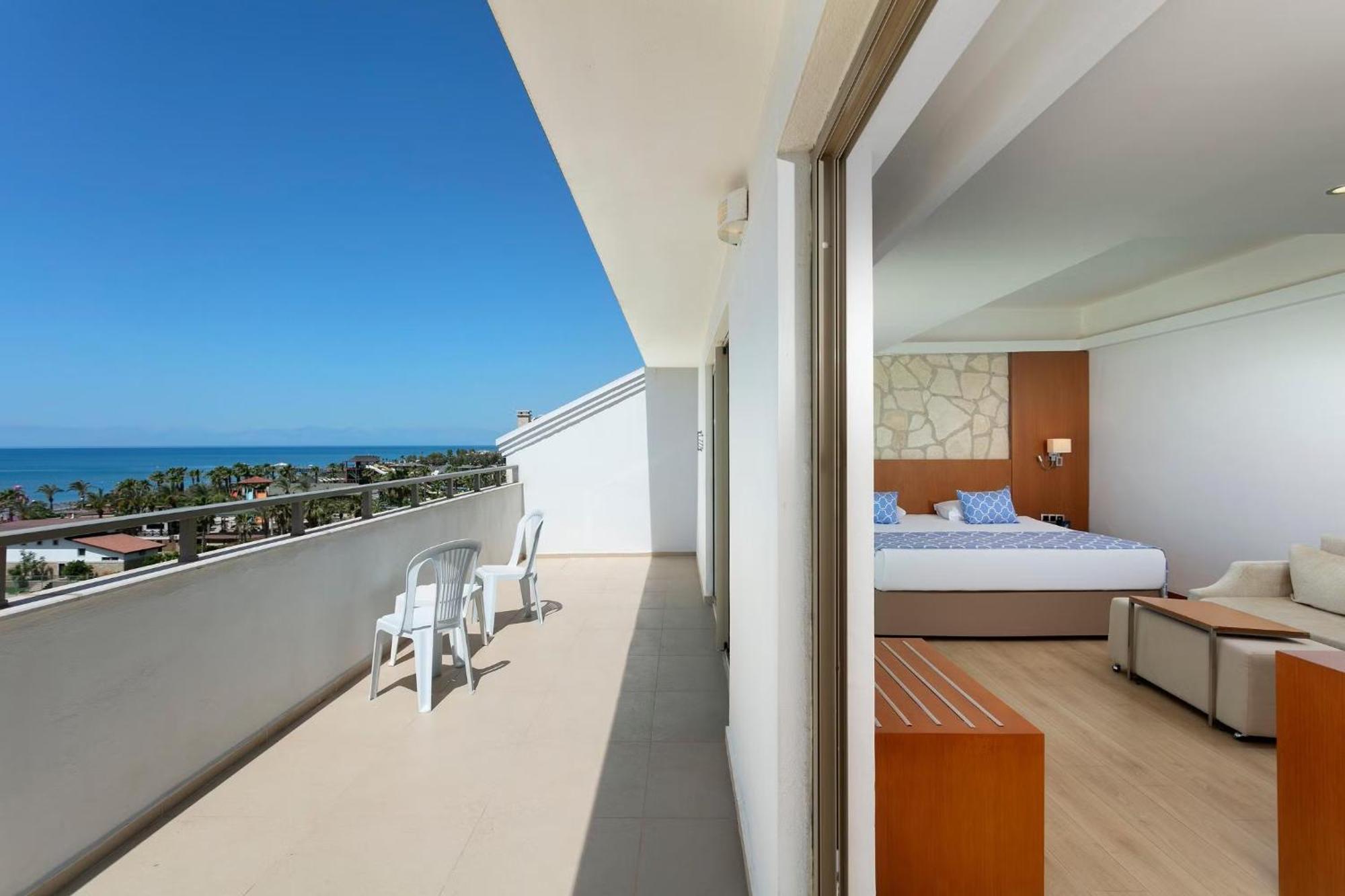 Armas Life Belek Hotel Room photo